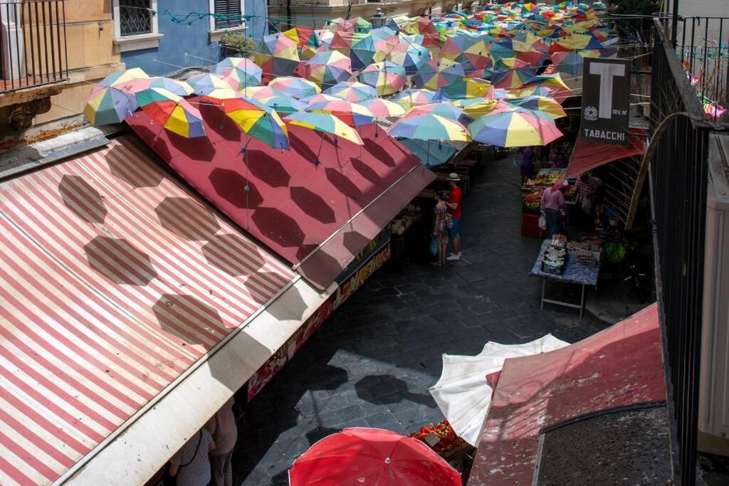 Sicilian Mood - Piscaria Lägenhet Catania Exteriör bild